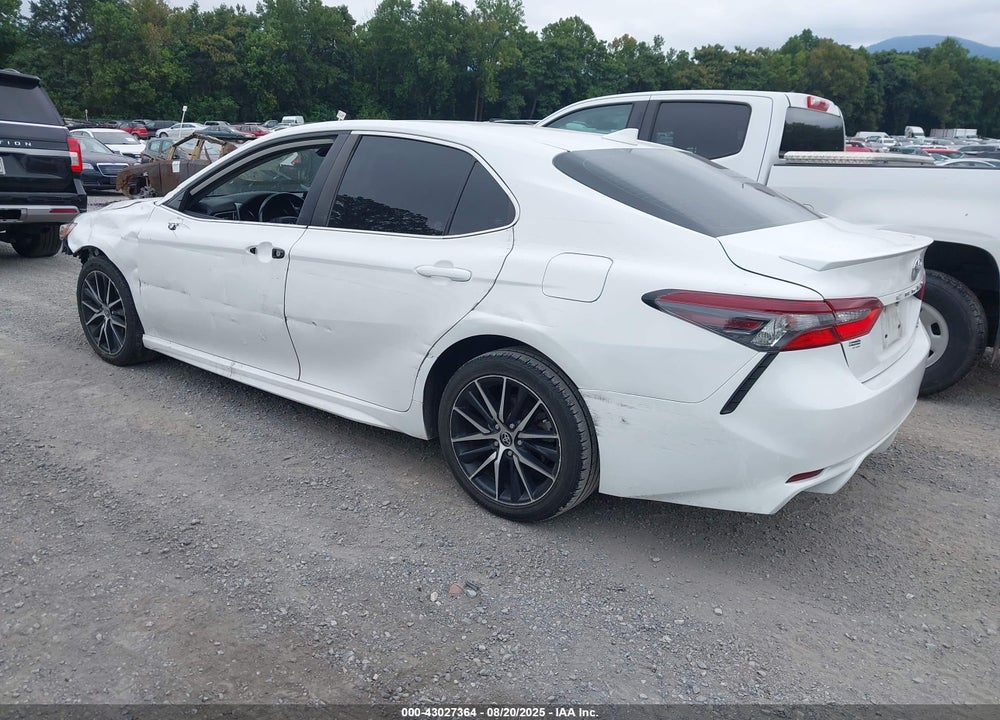 2021 TOYOTA CAMRY VIN: 4T1G11AK4MU577920