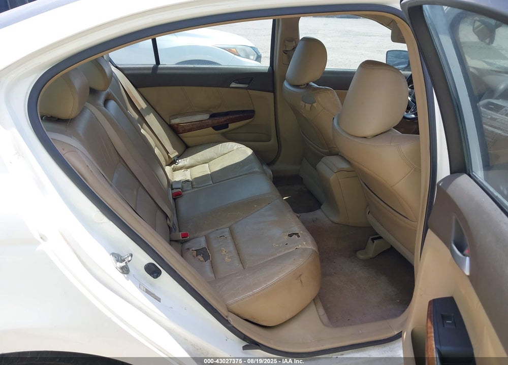 2008 HONDA ACCORD 2.4 EX-L VIN: JHMCP26828C050988