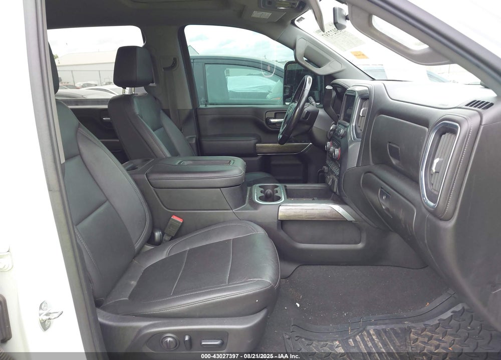 2021 CHEVROLET SILVERADO 3500HD 4WD  LONG BED LTZ VIN: 1GC4YUEY4MF316021