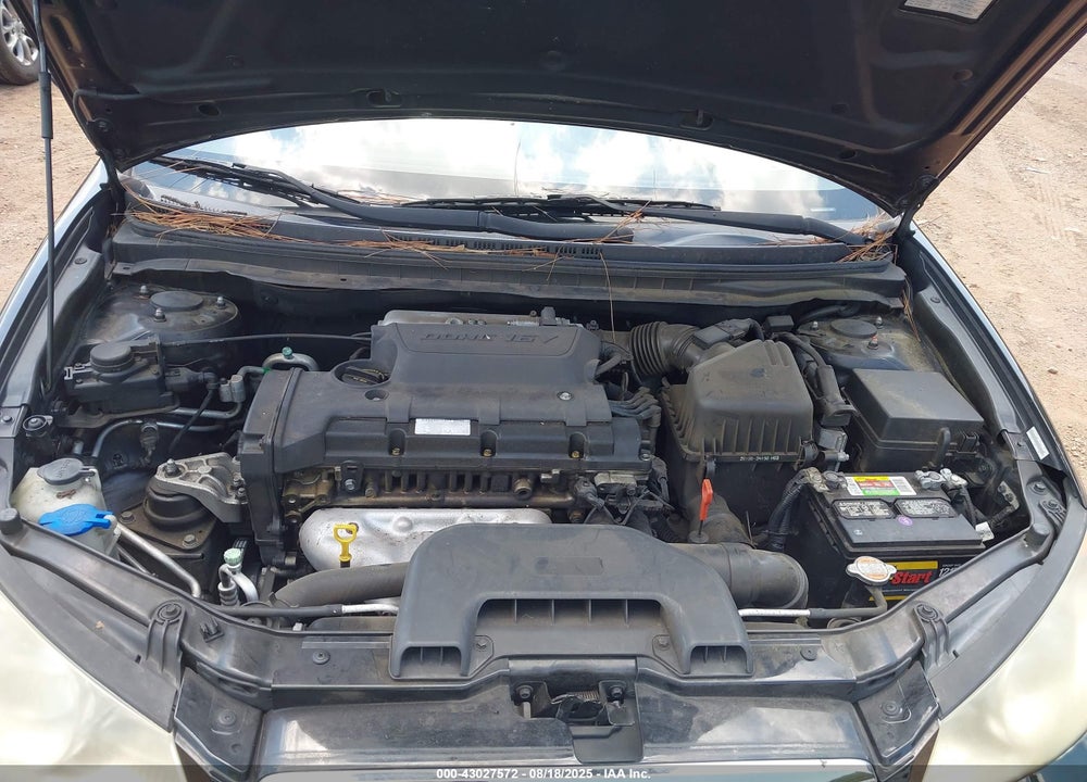 2010 HYUNDAI ELANTRA VIN: KMHDU4AD2AU176861