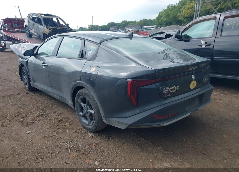 2025 KIA K4 VIN: 3KPFT4DE5SE077973