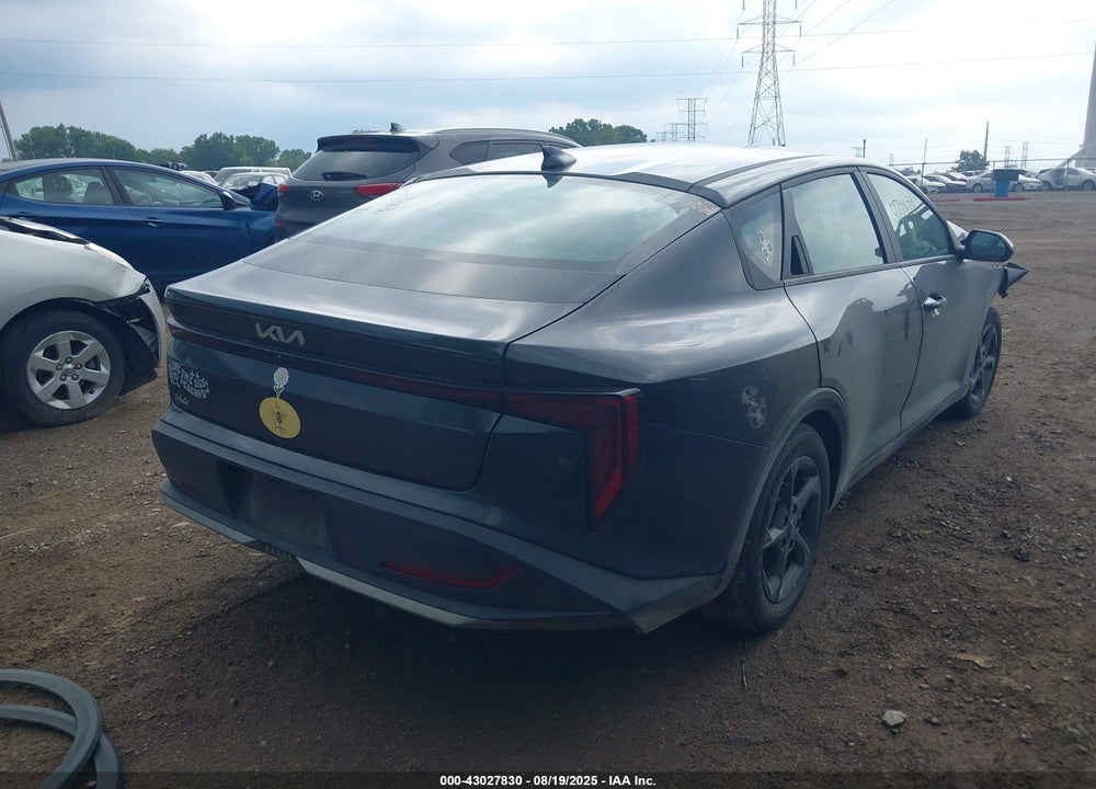 2025 KIA K4 VIN: 3KPFT4DE5SE077973