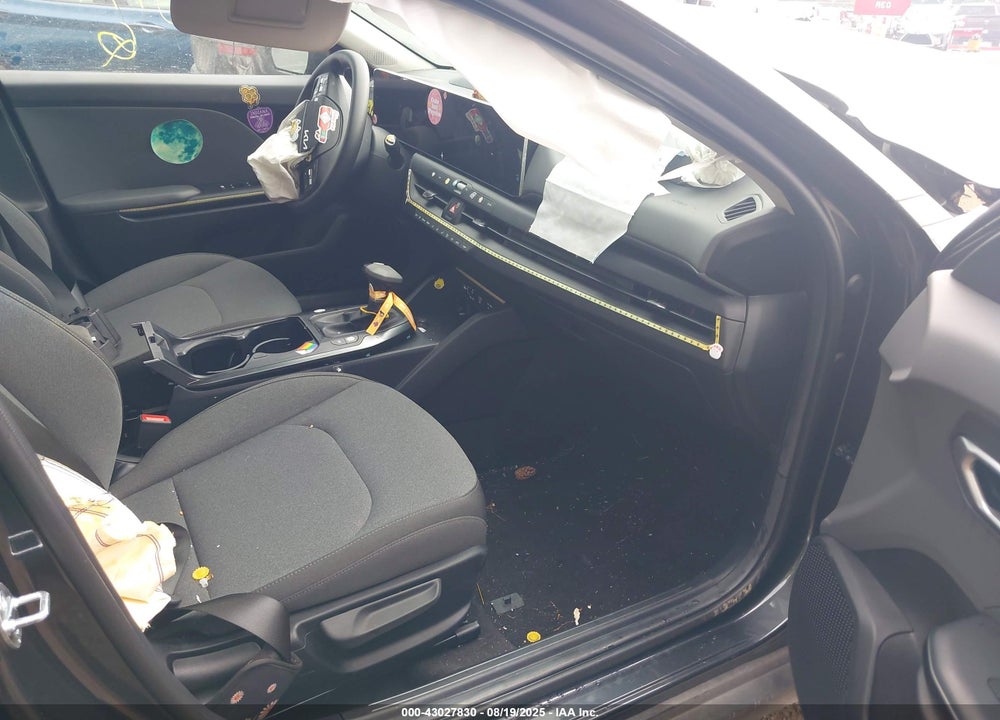 2025 KIA K4 VIN: 3KPFT4DE5SE077973