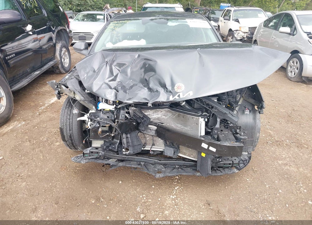 2025 KIA K4 VIN: 3KPFT4DE5SE077973