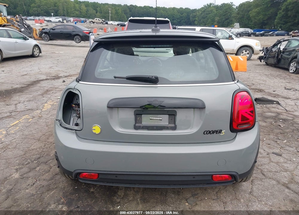2023 MINI HARDTOP VIN: WMW13DJ05P2S68734