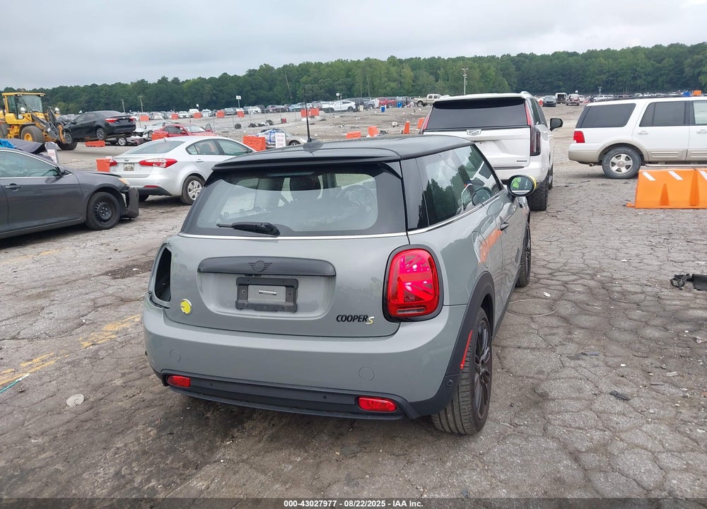 2023 MINI HARDTOP VIN: WMW13DJ05P2S68734