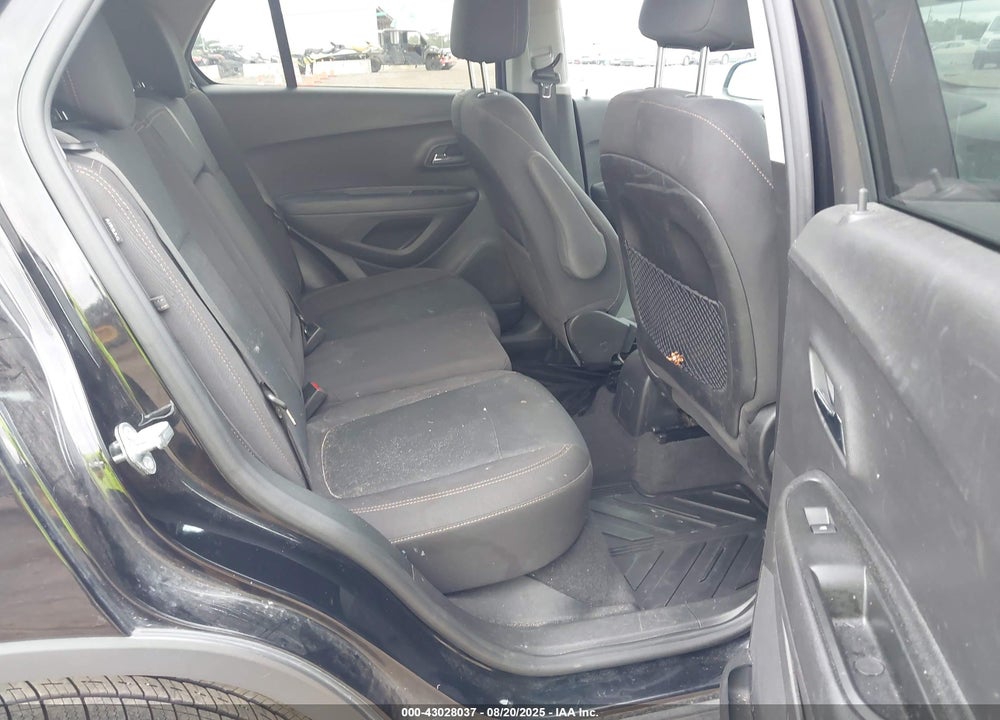 2019 CHEVROLET TRAX VIN: 3GNCJKSB0KL331923