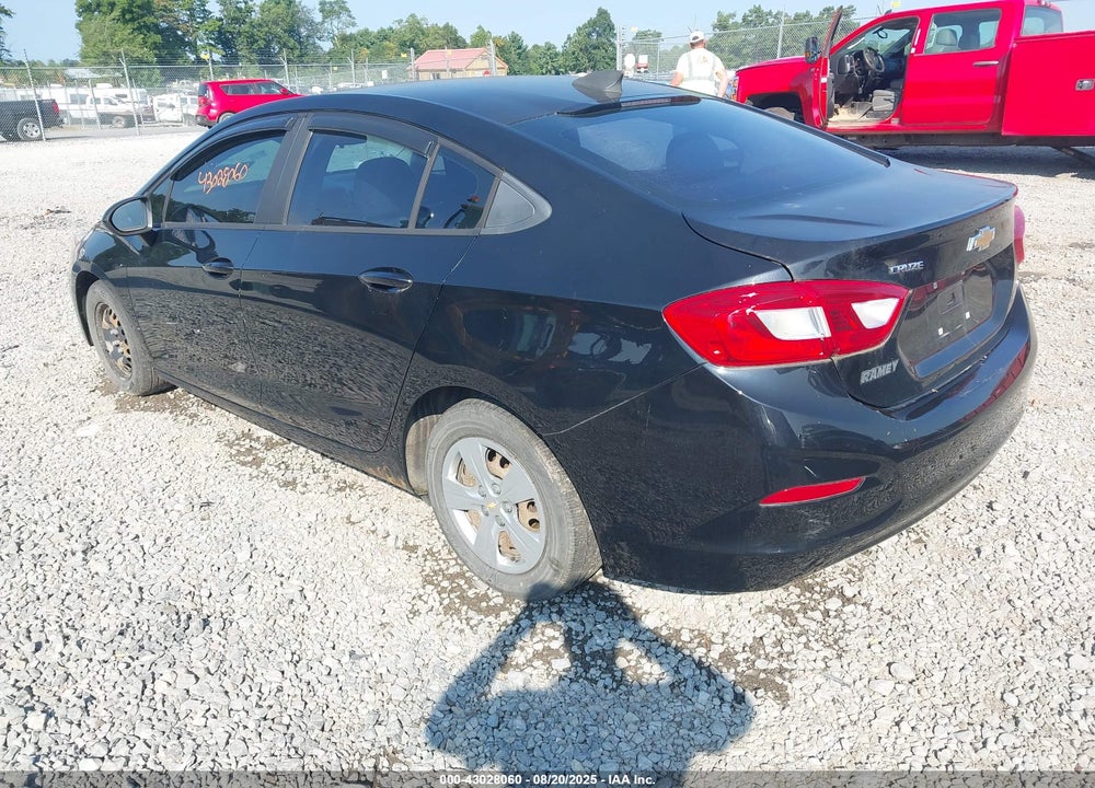 2016 CHEVROLET CRUZE VIN: 1G1BC5SM6G7266887