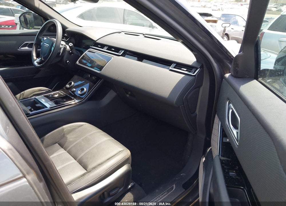 2019 LAND ROVER RANGE ROVER VELAR VIN: SALYL2FV8KA218430
