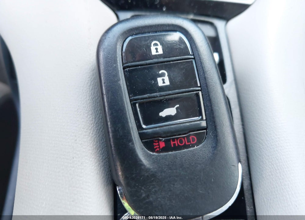 2024 HONDA HR-V VIN: 3CZRZ1H31RM760671
