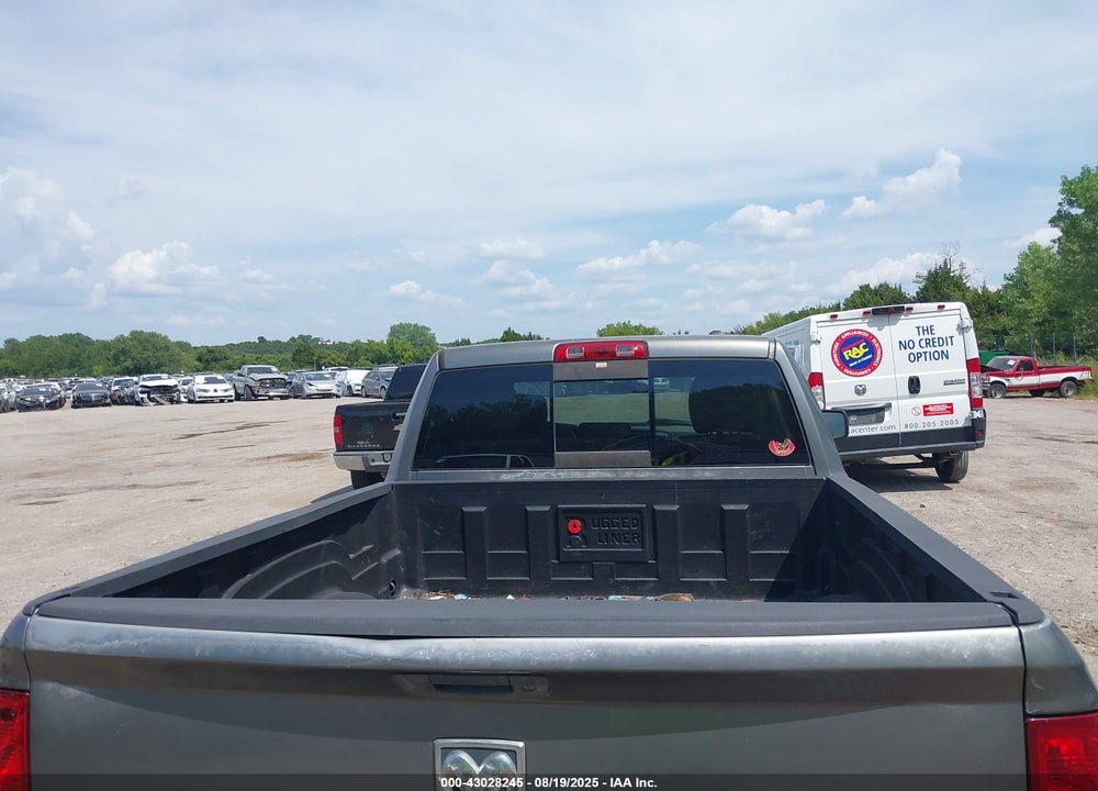 2011 RAM 1500 SLT VIN: 1D7RB1GP7BS631853