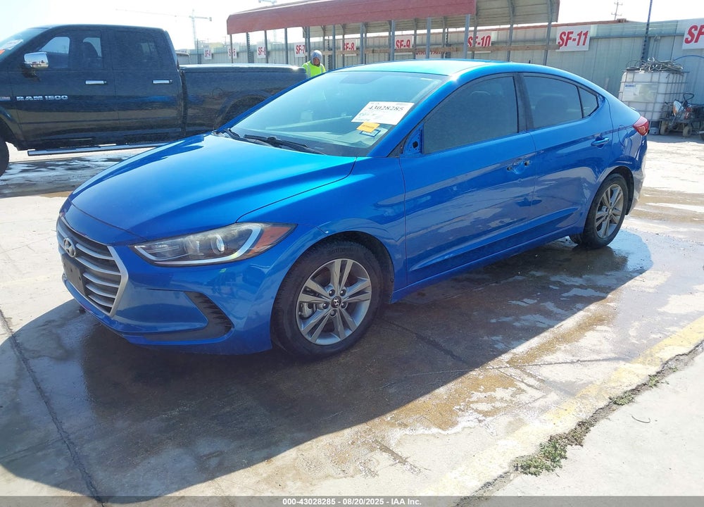 2018 HYUNDAI ELANTRA SEL VIN: 5NPD84LF4JH388744