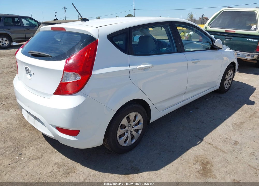 2017 HYUNDAI ACCENT SE VIN: KMHCT5AE7HU343030