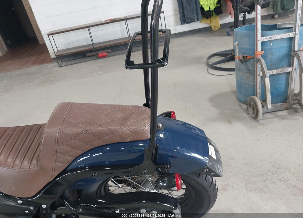 2019 HARLEY-DAVIDSON FXBB VIN: 1HD1YJJ29KB026590