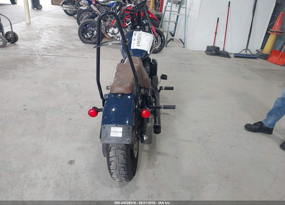2019 HARLEY-DAVIDSON FXBB VIN: 1HD1YJJ29KB026590