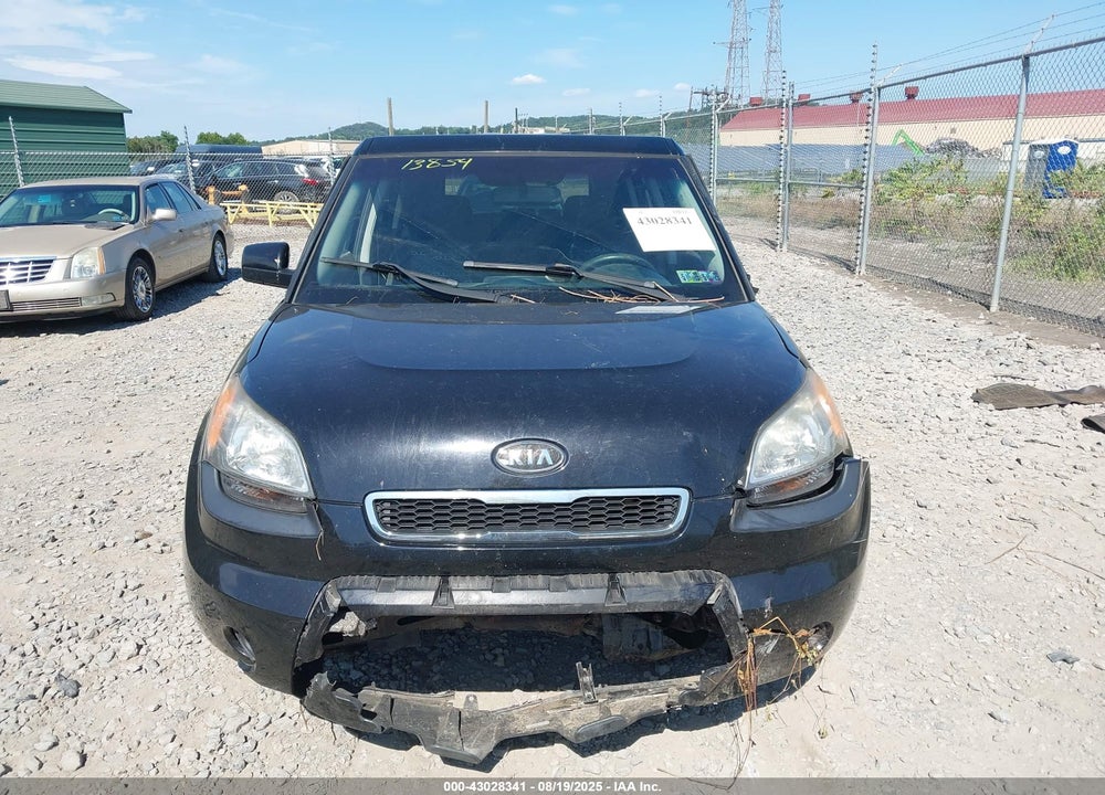 2011 KIA SOUL VIN: KNDJT2A27B7345575