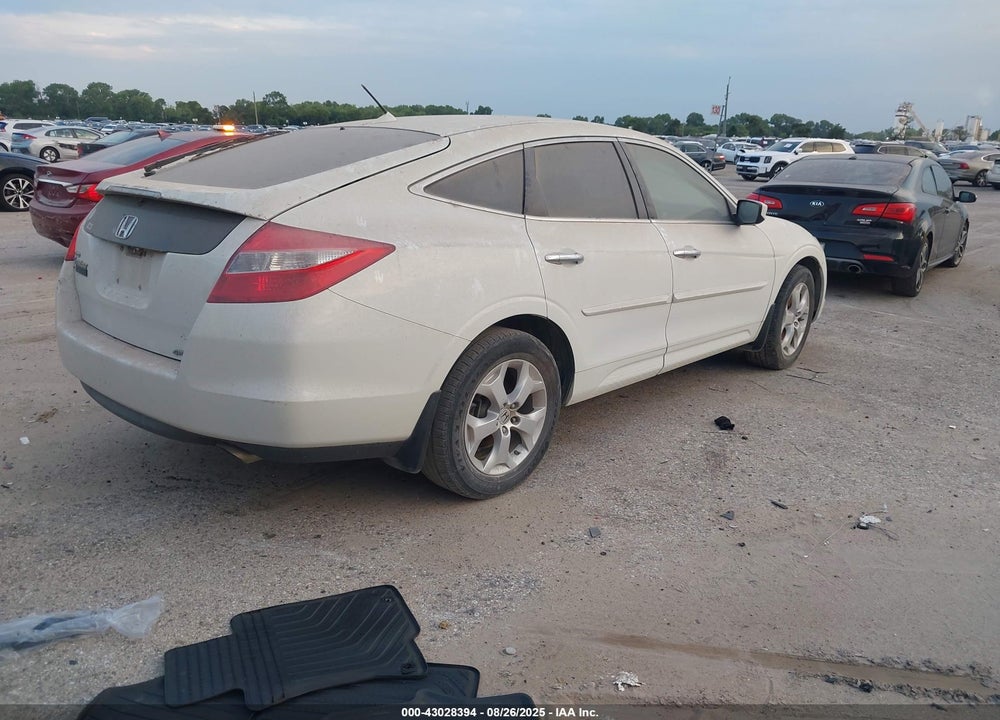 2011 HONDA ACCORD CROSSTOUR EX-L VIN: 5J6TF2H59BL007368