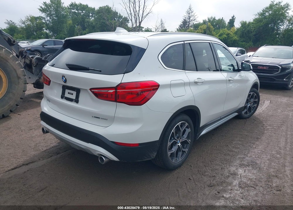 2021 BMW X1 VIN: WBXJG7C07M5T46952