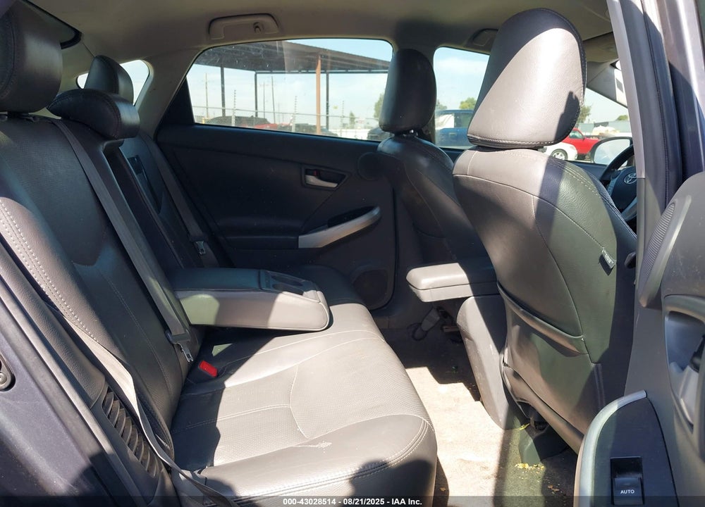 2011 TOYOTA PRIUS VIN: JTDKN3DU6B5335178