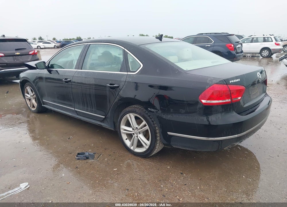2014 VOLKSWAGEN PASSAT VIN: 1VWBN7A3XEC088988