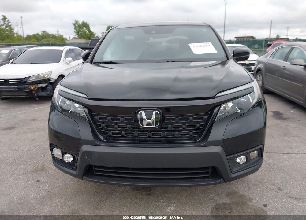 2020 HONDA PASSPORT AWD SPORT VIN: 5FNYF8H29LB012580