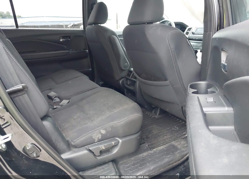 2020 HONDA PASSPORT AWD SPORT VIN: 5FNYF8H29LB012580