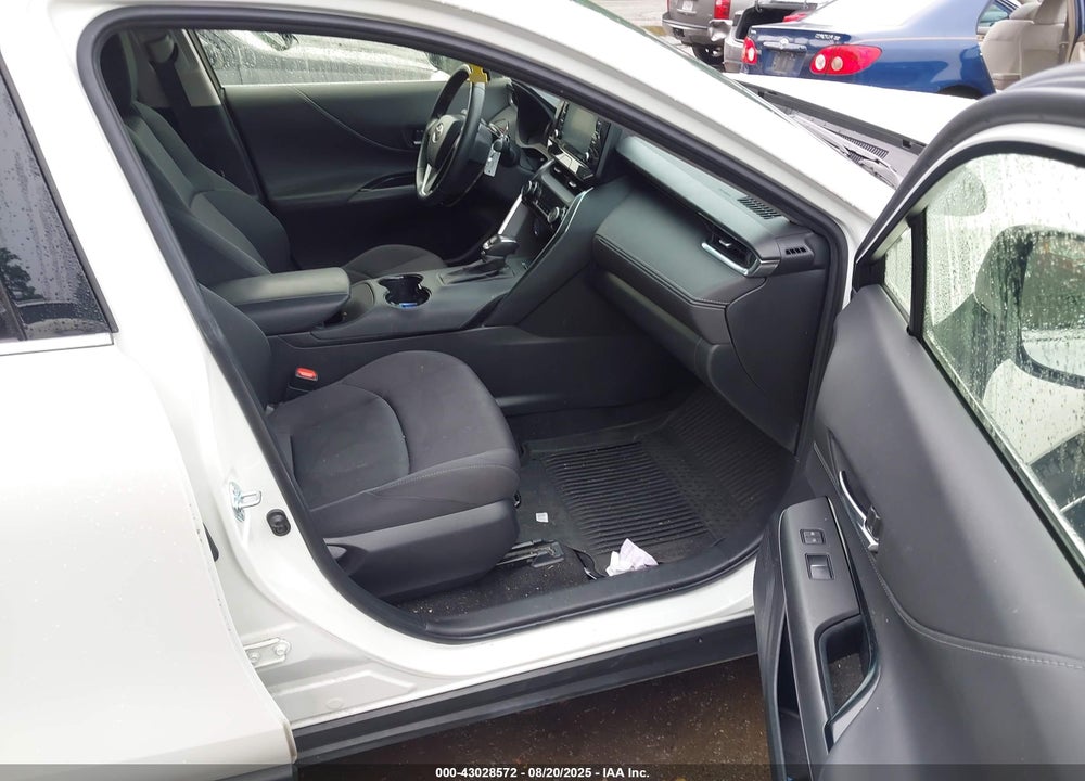 2022 TOYOTA VENZA VIN: JTEAAAAH2NJ099185