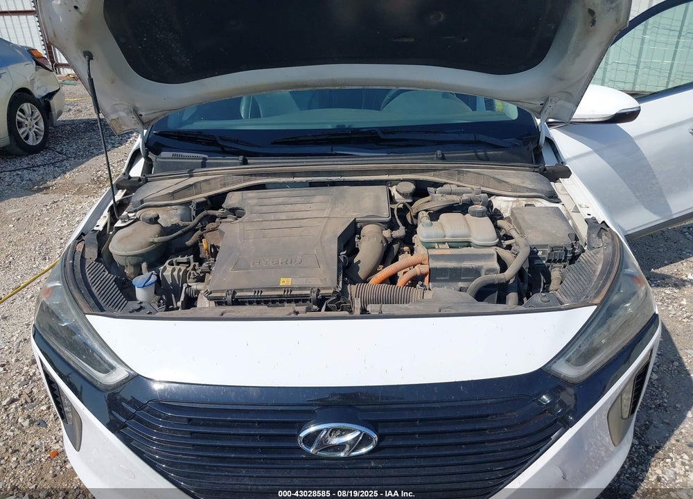 2017 HYUNDAI IONIQ HYBRID VIN: KMHC85LC1HU051838