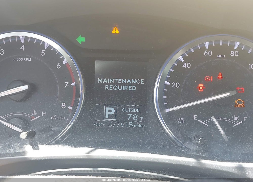 2014 TOYOTA HIGHLANDER LE VIN: 5TDZARFH0ES007427