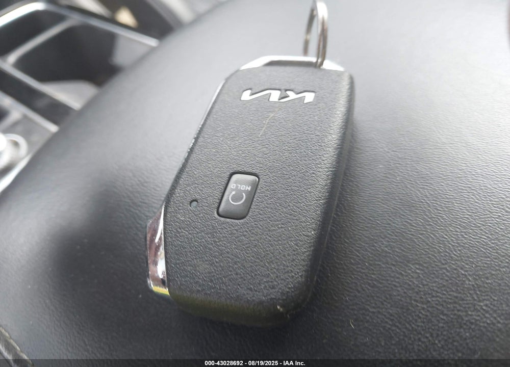 2022 KIA TELLURIDE VIN: 5XYP5DHC0NG254718