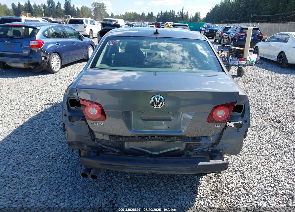 2009 VOLKSWAGEN JETTA VIN: 3VWRZ71K79M095198