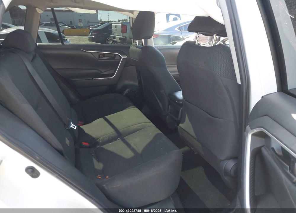 2019 TOYOTA RAV4 VIN: 2T3K1RFV3KW010162