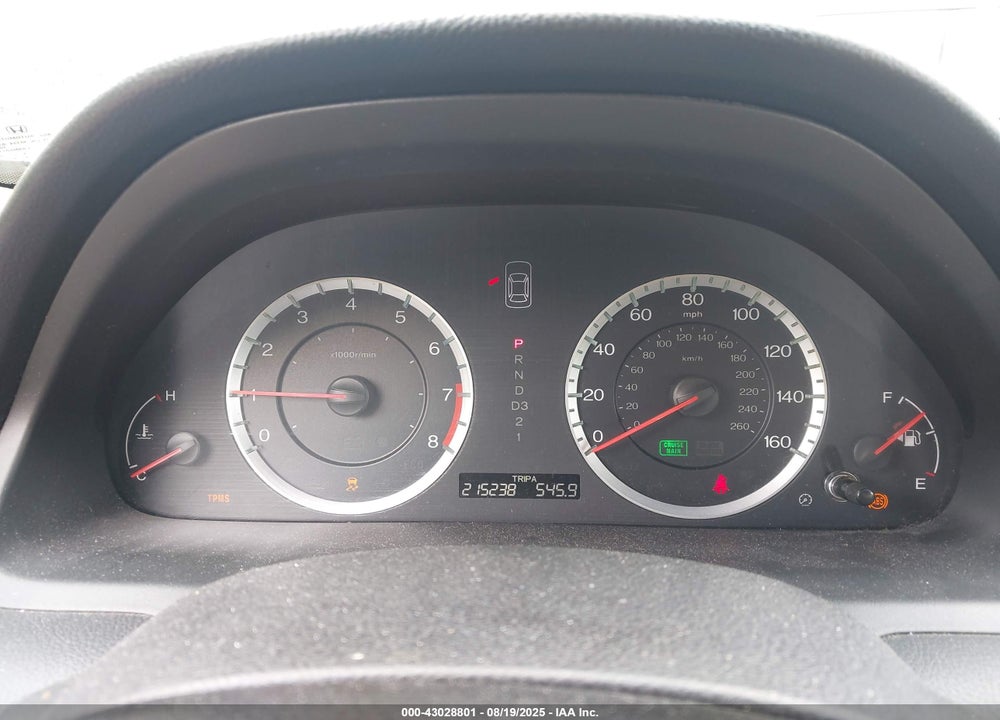 2011 HONDA ACCORD VIN: 1HGCP3F79BA000852