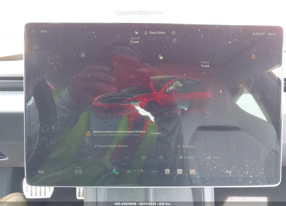 2024 TESLA MODEL 3 PERFORMANCE ALL-WHEEL DRIVE VIN: 5YJ3E1ET8RF869208