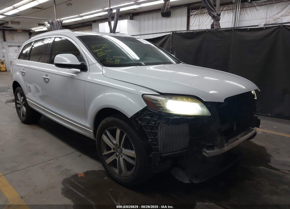 2014 AUDI Q7 3.0 TDI PREMIUM VIN: WA1VMAFE7ED005810