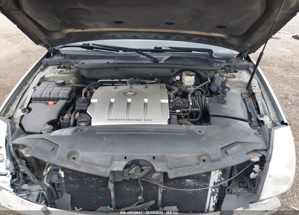 2011 CADILLAC DTS VIN: 1G6KH5E62BU114723