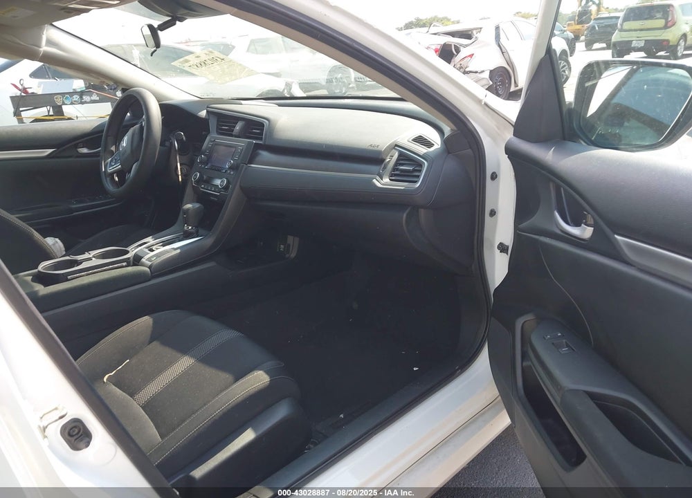 2020 HONDA CIVIC VIN: 2HGFC2F62LH592530
