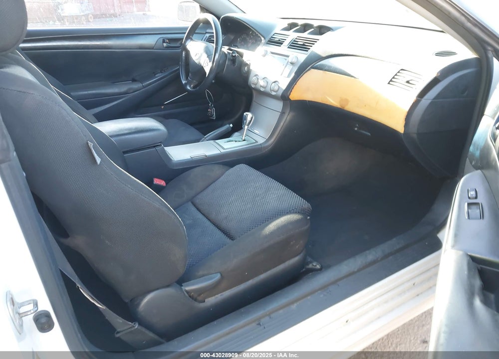 2004 TOYOTA CAMRY SOLARA SE SPORT VIN: 4T1CE38P84U874625