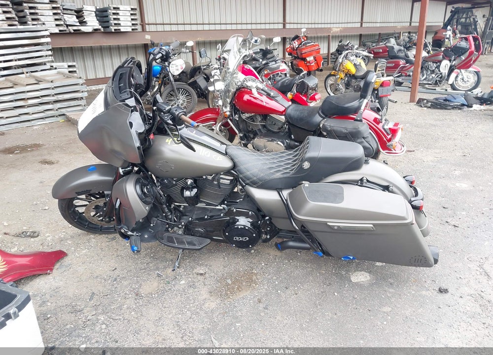 2019 HARLEY-DAVIDSON FLHXS VIN: 1HD1KRP19KB657936