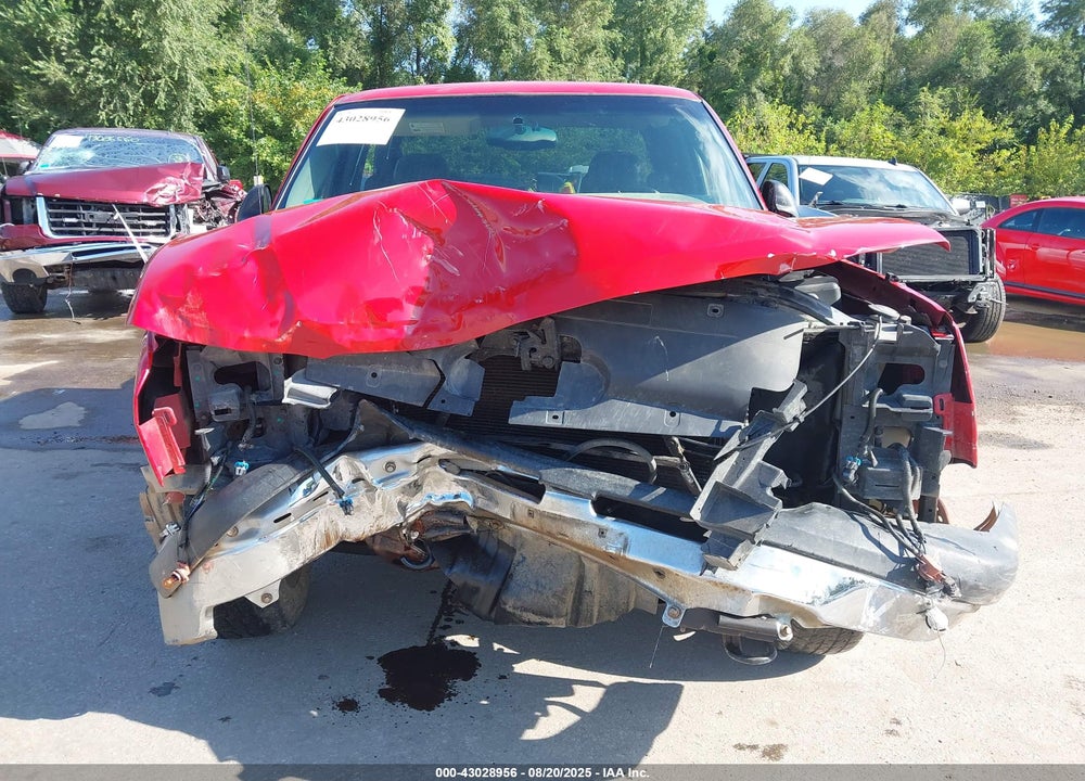 2004 CHEVROLET SILVERADO 1500 WORK TRUCK VIN: 2GCEK19T441200134