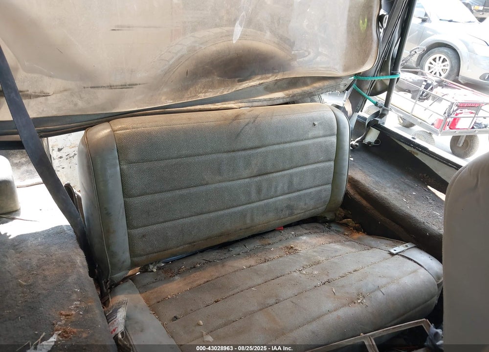 1992 JEEP WRANGLER / YJ VIN: 2J4FY29S3NJ536580