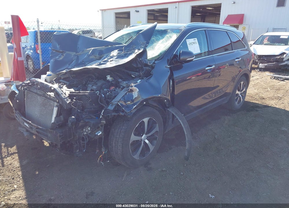 2018 KIA SORENTO VIN: 5XYPHDA5XJG421258
