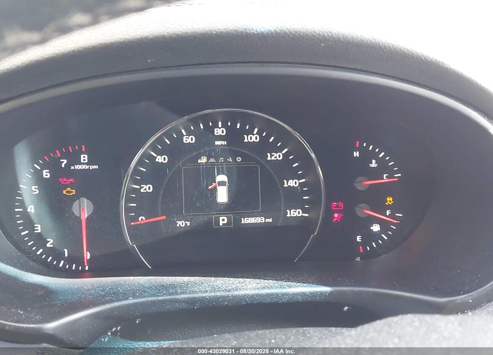 2018 KIA SORENTO VIN: 5XYPHDA5XJG421258