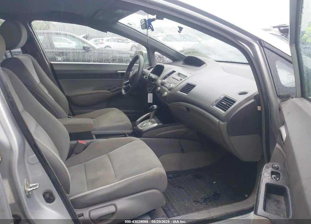 2008 HONDA CIVIC LX VIN: 1HGFA16548L038570