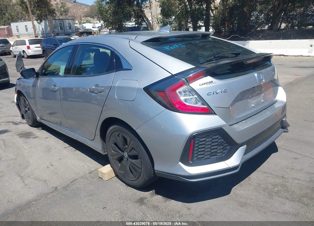 2018 HONDA CIVIC VIN: SHHFK7H56JU429464