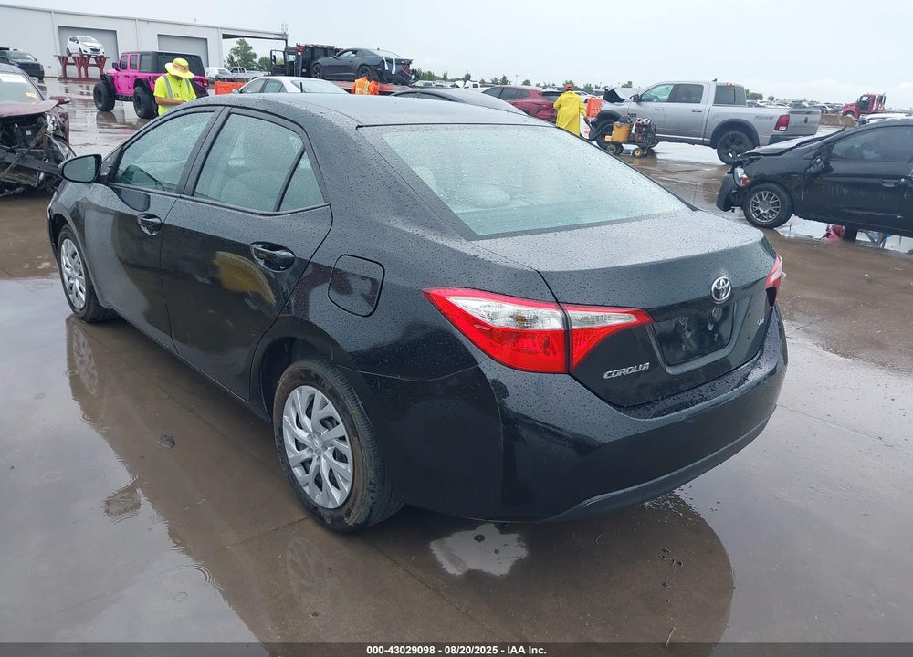 2015 TOYOTA COROLLA VIN: 5YFBURHEXFP306400
