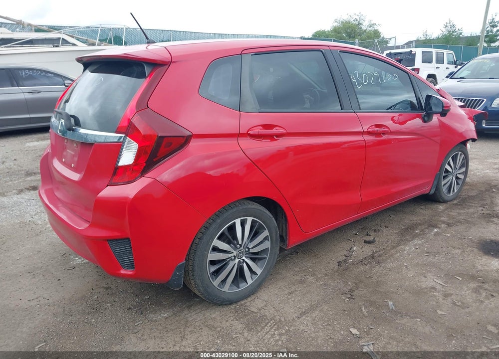 2016 HONDA FIT VIN: JHMGK5H7XGX045972
