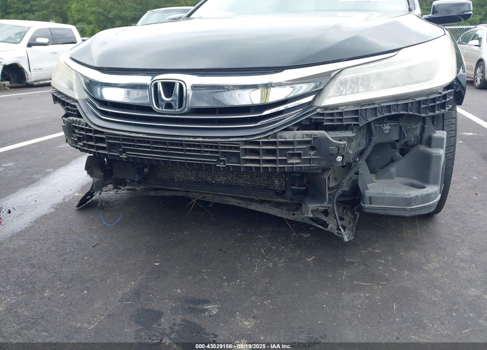 2016 HONDA ACCORD VIN: 1HGCR3F90GA012746