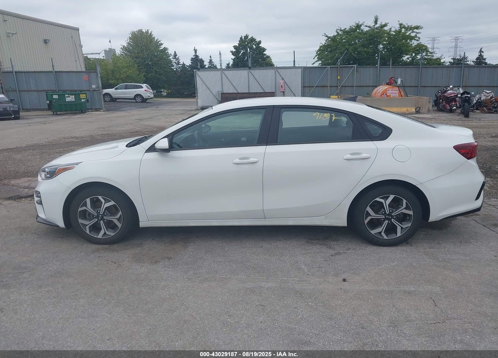 2021 KIA FORTE VIN: 3KPF24AD6ME401336