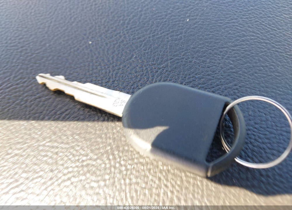 2013 FORD TAURUS VIN: 1FAHP2F84DG225628